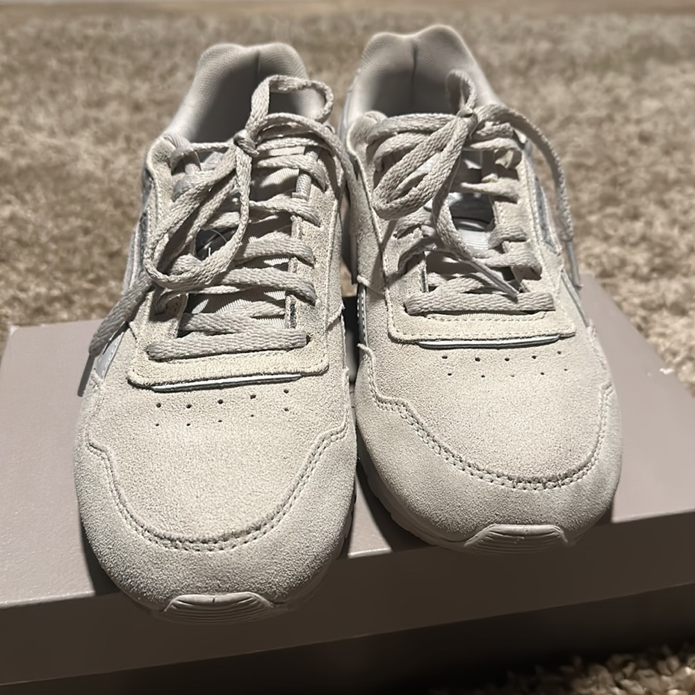 Gray Reebok Classics - image 3